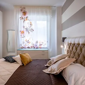 Kalbia Or Renovated, Functional, Intimate And Appartement Cagliari